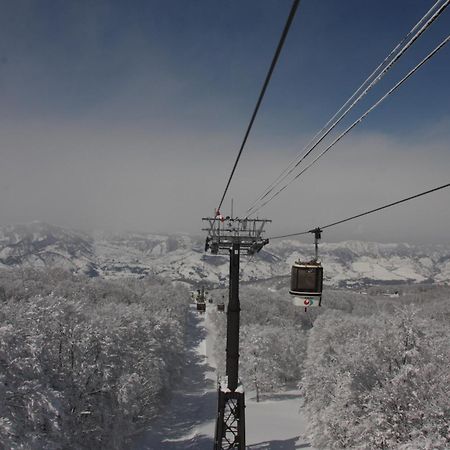 Nozawaonsen Yamayasanso Bagian luar foto