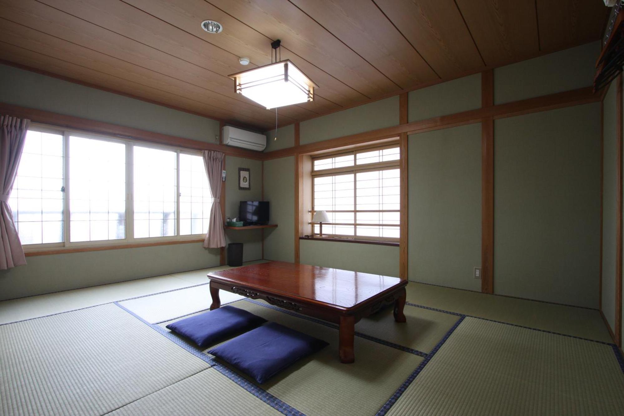 Nozawaonsen Yamayasanso Bagian luar foto