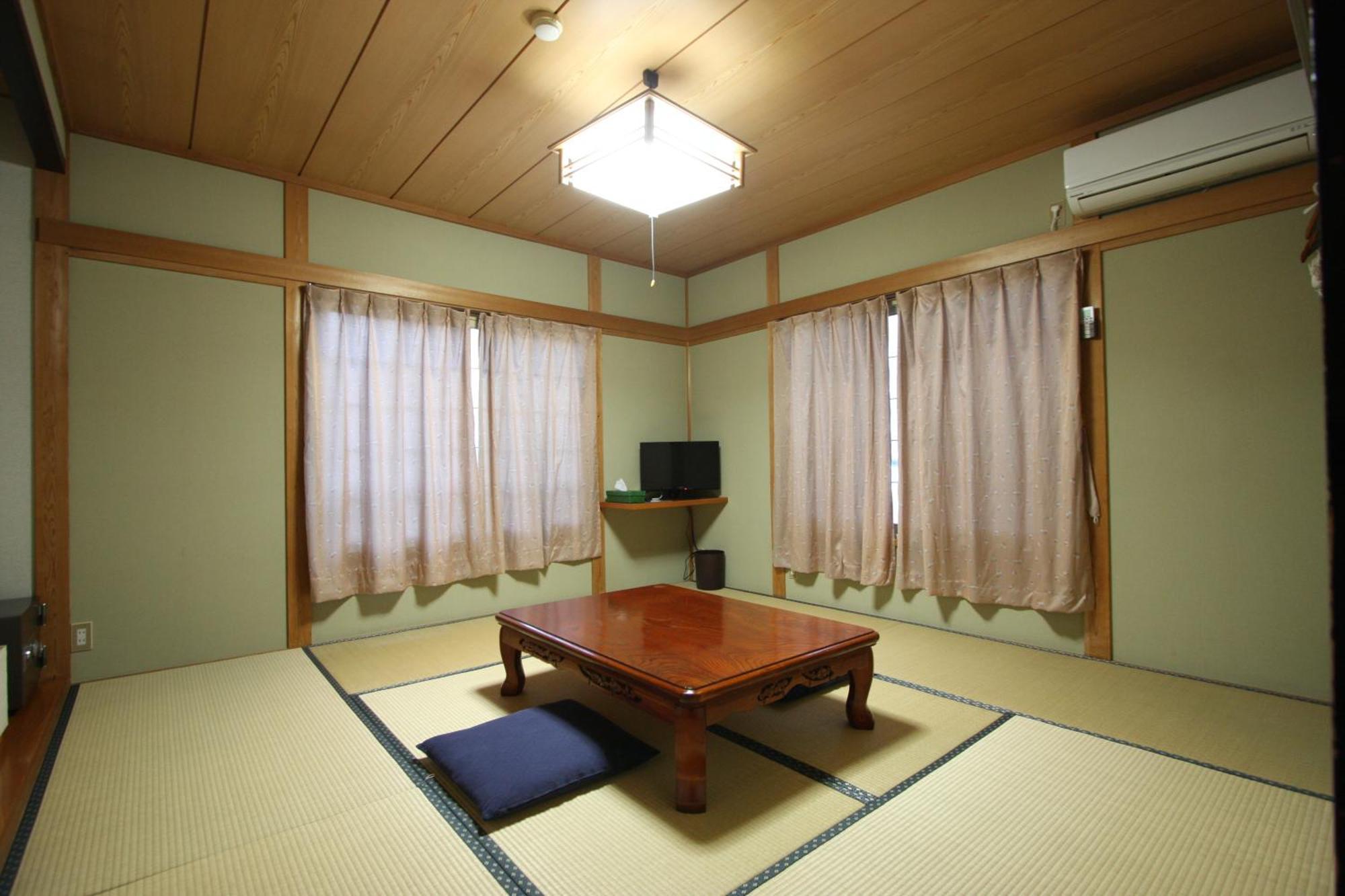 Nozawaonsen Yamayasanso Bagian luar foto
